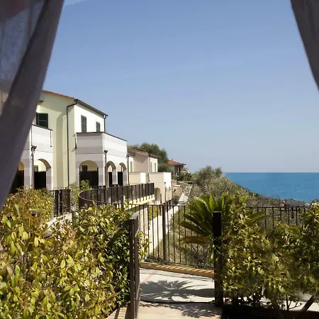 Antico Borgo Civezza